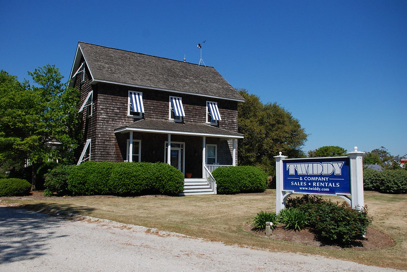 28555545127 5647C7b406 C